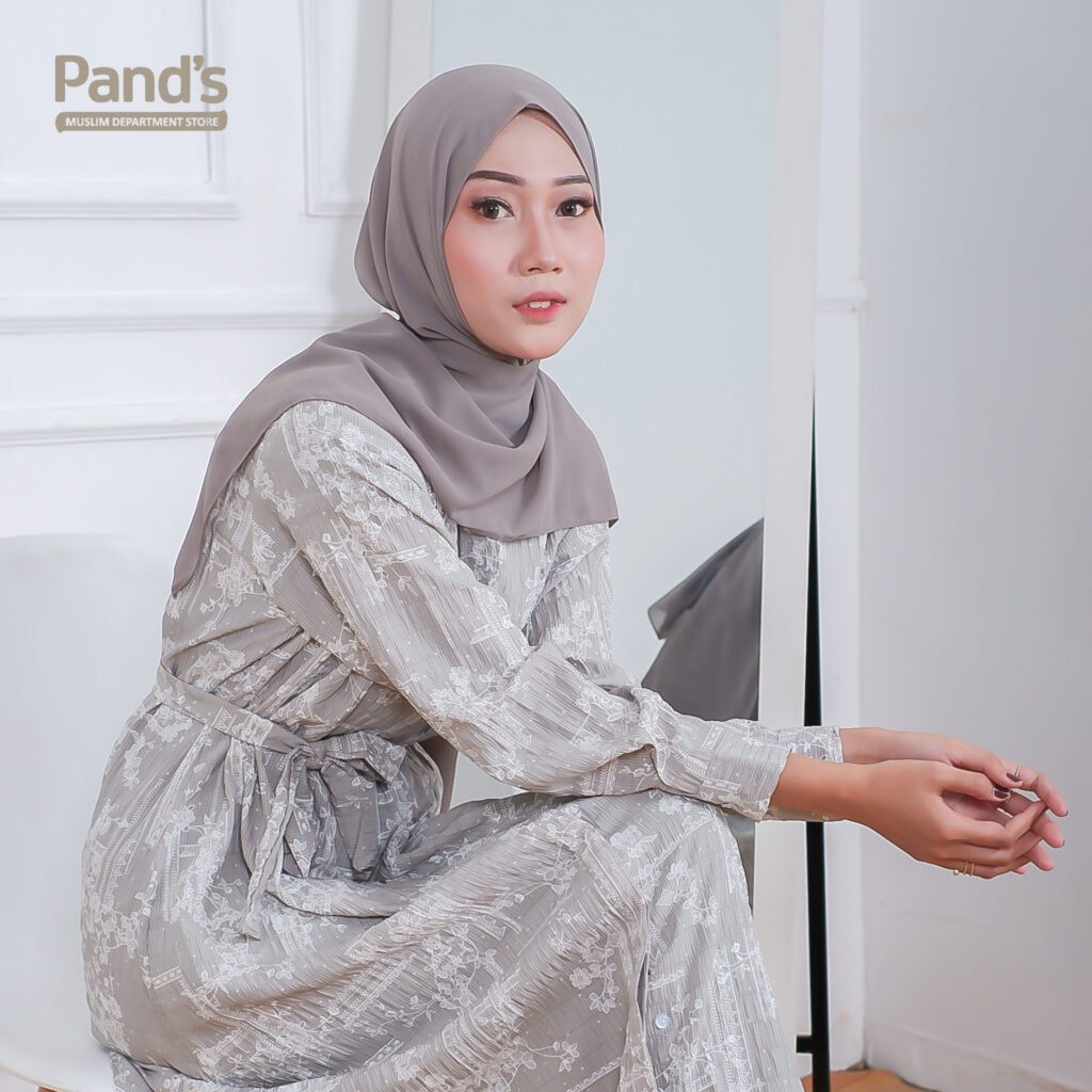Memilih Busana Muslim