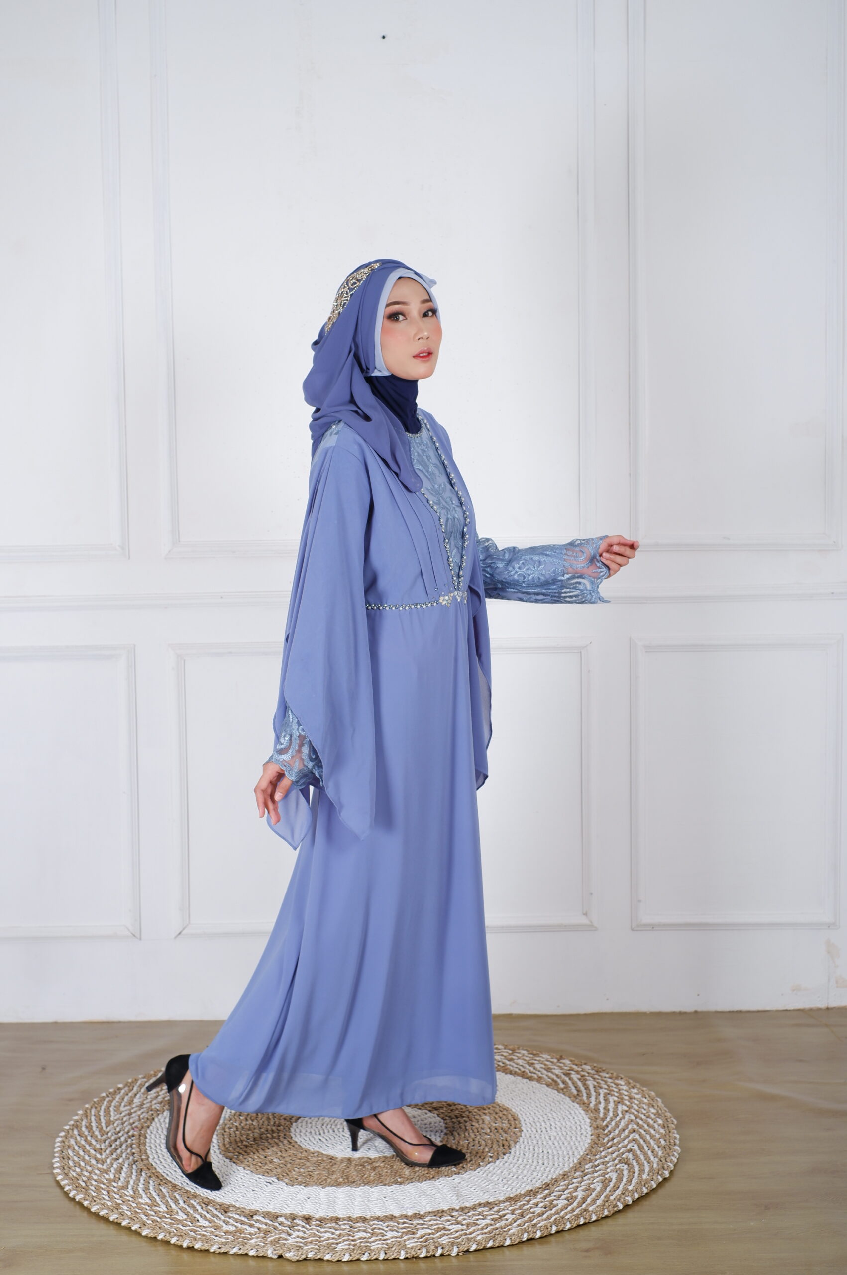 GAMIS : TETAP MENJADI PRIMADONA BUSANA MUSLIMAH MODERN