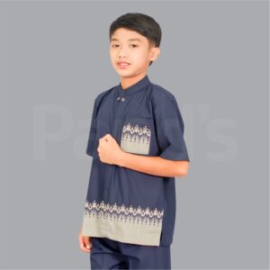 Koko Pands Pria Lengan Pendek Motif Etnik – Elegan, Ringan & Nyaman